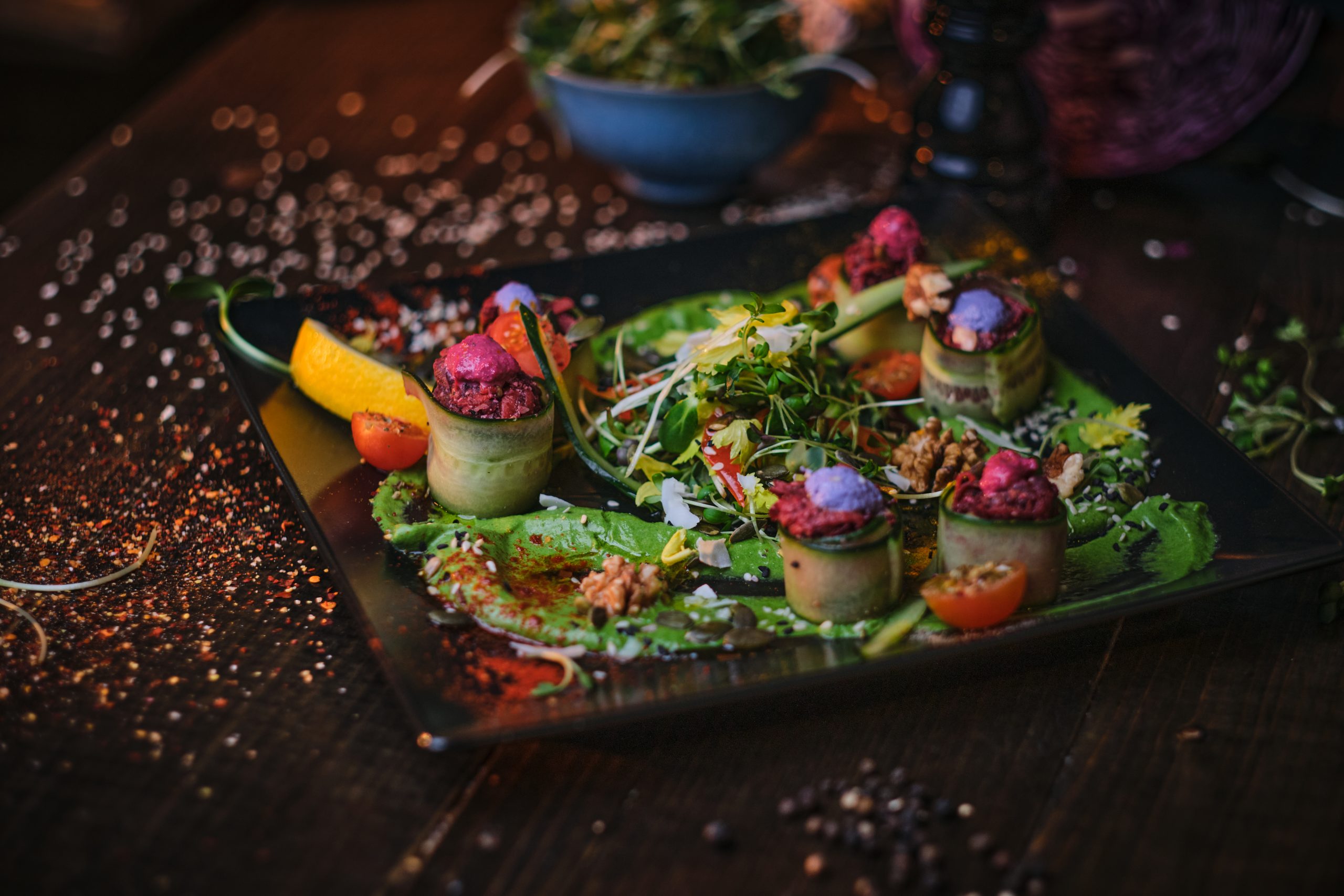 Prepárate para ser parte de la innovación culinaria del 2024 con la emocionante 'Cocina Vegana Fusión'! Descubre una experiencia gastronómica que desafiará tus sentidos y te llevará a un mundo de sabores creativos y saludables. ¡Únete a la revolución gastronómica del futuro hoy mismo!